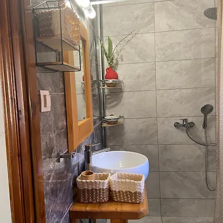 Irini Graou House * Ágios Matthaíos