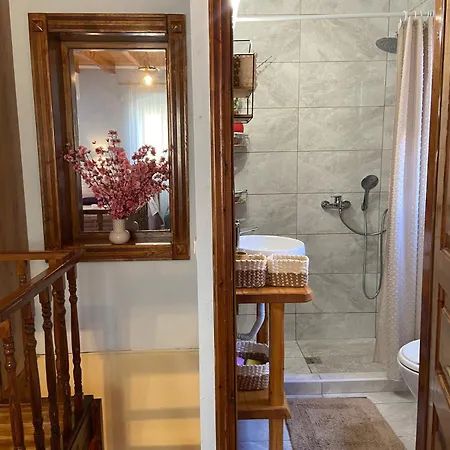 Irini Graou House Ágios Matthaíos